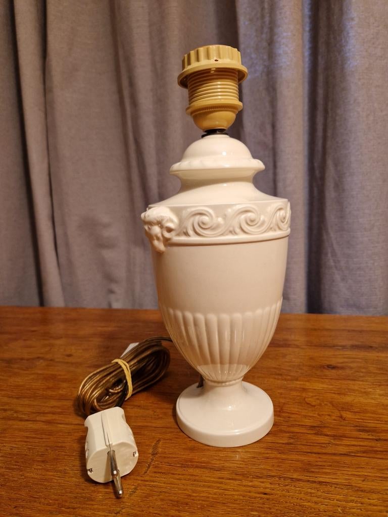 Wedgwood Barlaston tafellamp, 14 X 12 X 31 cm, Wedgwood, Wedgwood, Ophalen of Verzenden, Zo goed als nieuw