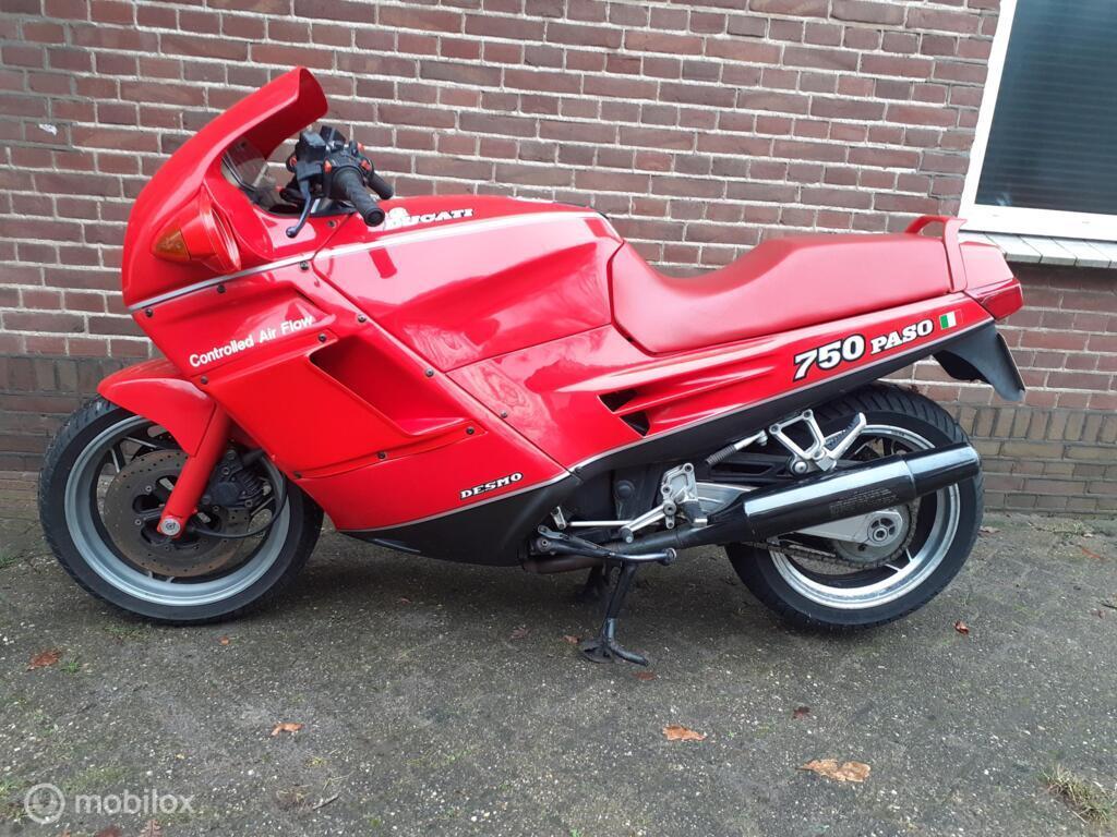 Motorblok blok motor Paso 750, Motoren, Gebruikt, Factorystore.service@ducati.com, Ophalen of Verzenden, Via Antonio Cavalieri Ducati, 74/5, 74/6, 40132 Bologna BO