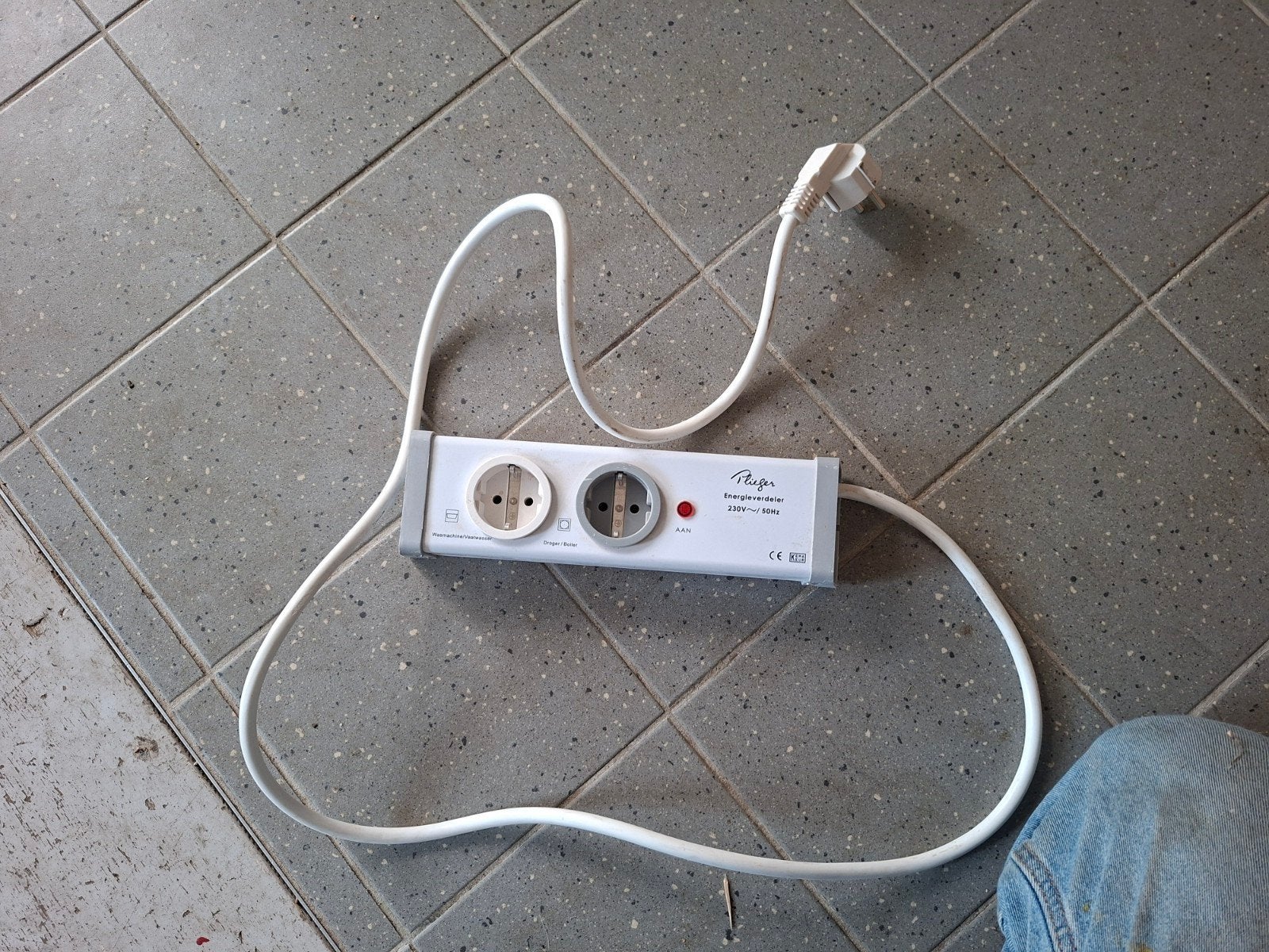 Prieger Energieverdeler - 230V/50Hz, Ophalen of Verzenden, Zo goed als nieuw