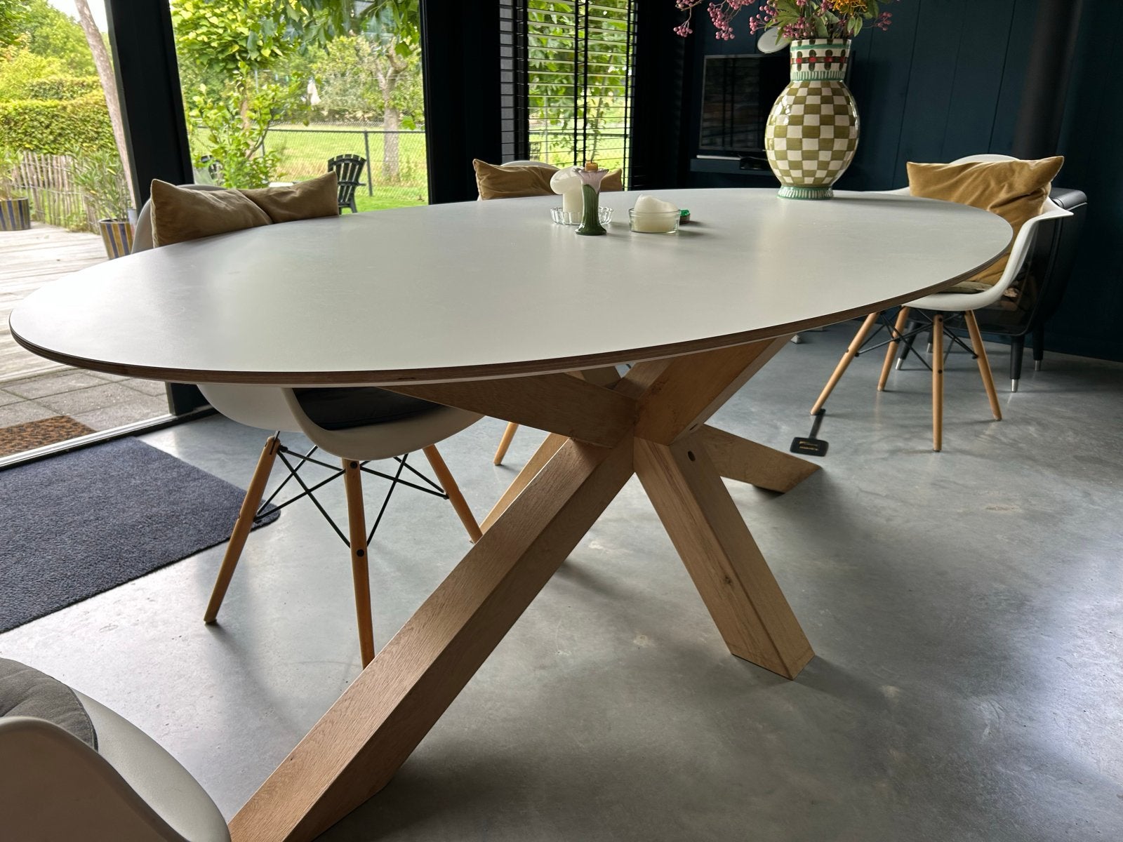 Ovale eettafel met houten onderstel, Ophalen, Gebruikt, 50 tot 100 cm, 150 tot 200 cm