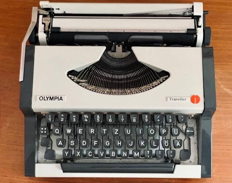 Typemachine Olympia Traveller, Diversen, Typemachines, Ophalen, Zo goed als nieuw