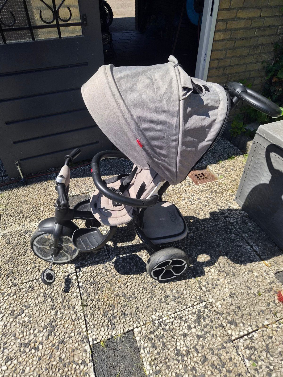 Qplay driewieler met duwstang, Ophalen of Verzenden, Zo goed als nieuw, Qplay, Duwstang