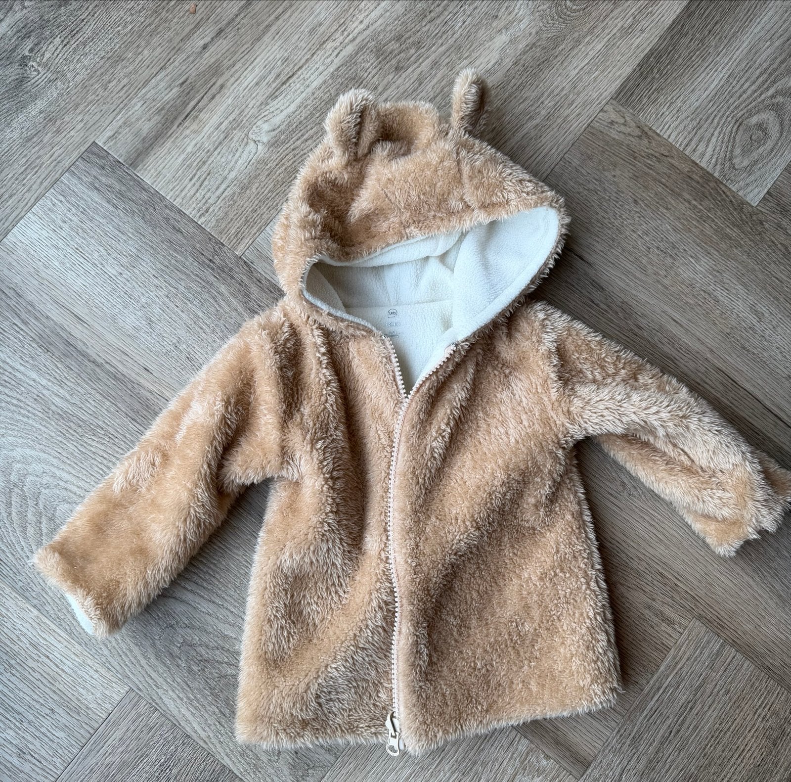 Beige baby teddy jas met oortjes – 9-12 m. Maat 80.Nieuw!, Ophalen of Verzenden, Nieuw, Jongetje of Meisje, Jasje