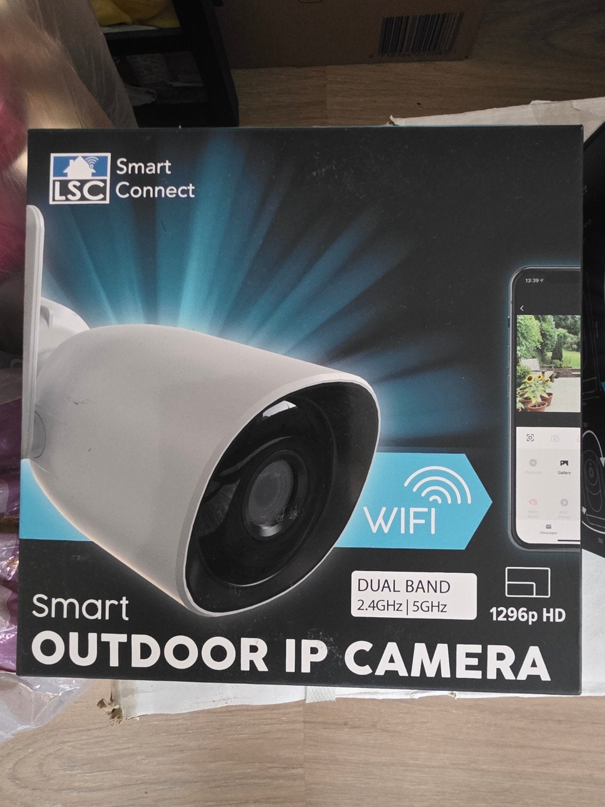 LSC Smart Connect Outdoor IP Camera 1296p HD Dual Band, Ophalen of Verzenden, Nieuw, Buitencamera