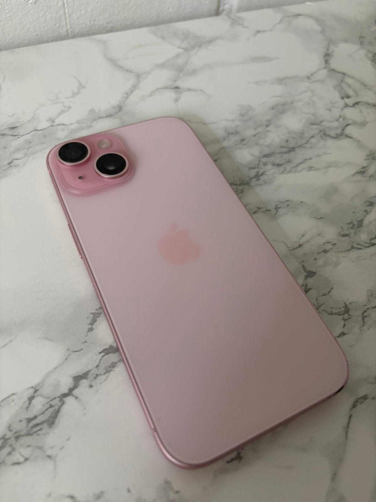 Foto 2 van Iphone 15