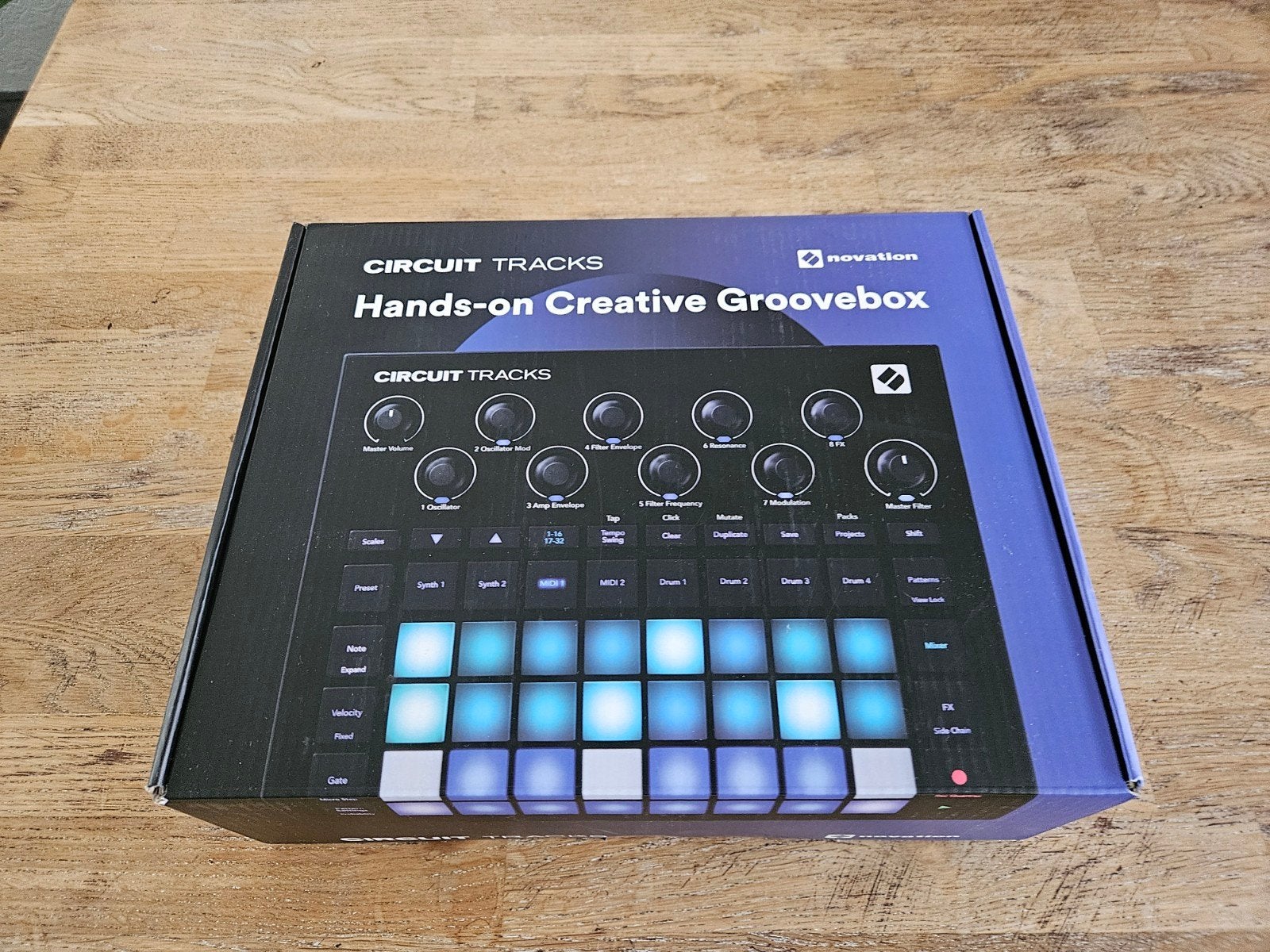 Novation Circuit Tracks Groovebox - Zo goed als nieuw, Ophalen of Verzenden, Zo goed als nieuw, Overige aantallen, Novation