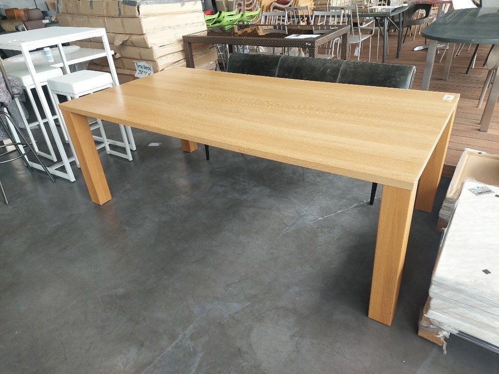 Eetkamertafels  **Blokpootmodel**, Huis en Inrichting, Tafels | Eettafels, Zo goed als nieuw, 100 tot 150 cm, 200 cm of meer, Vijf personen of meer