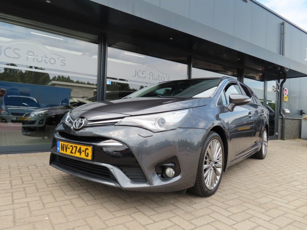 Toyota AVENSIS 1.8 VVT-I EXEC. BNS Ecc Navi Pano Led 2016, Auto's, Toyota, Voorwielaandrijving, 15 km/l, 4 cilinders, Leder
