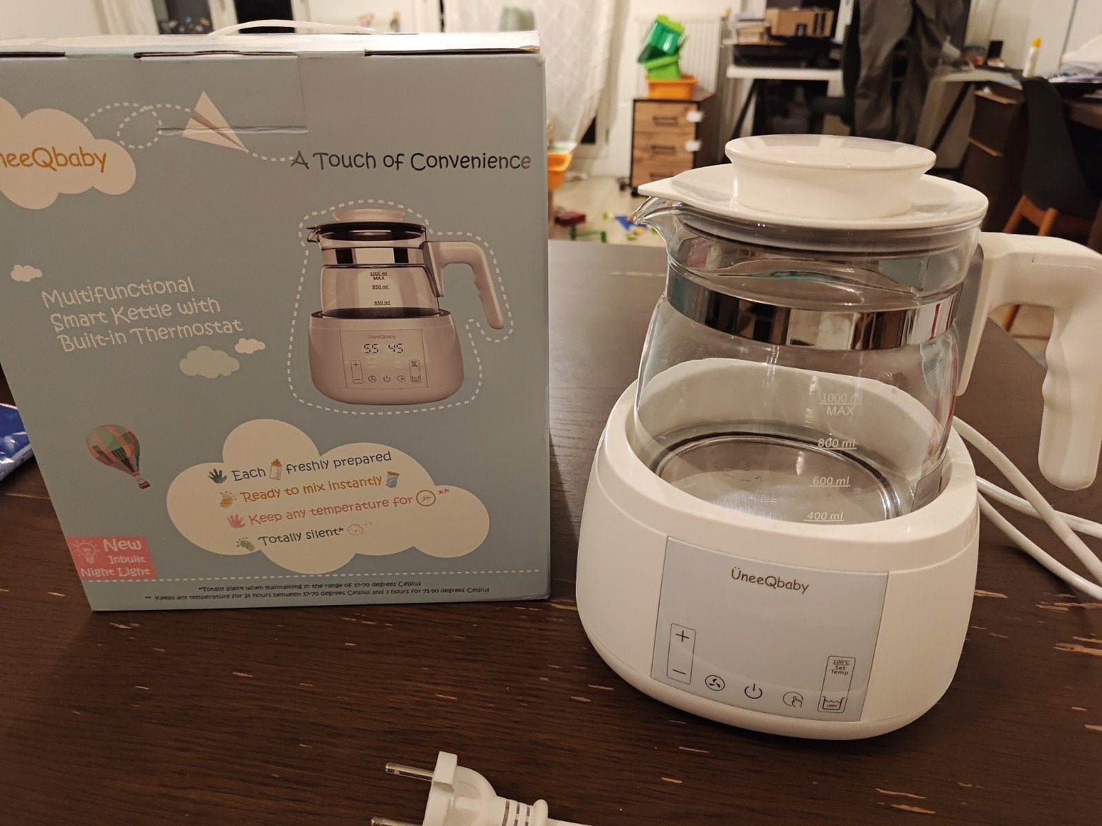 UneeQbaby Multifunctionele Smart Waterkoker met Thermostaat, Ophalen of Verzenden, Gebruikt, Flessen- of potjesverwarmer, Overige merken