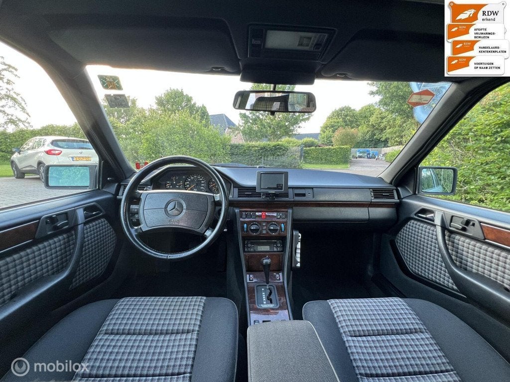 Nette Mercedes W124 Kombi 300TD/147pk Sportline 1991 Uniek!, Automaat, Achterwielaandrijving, Gebruikt, Diesel