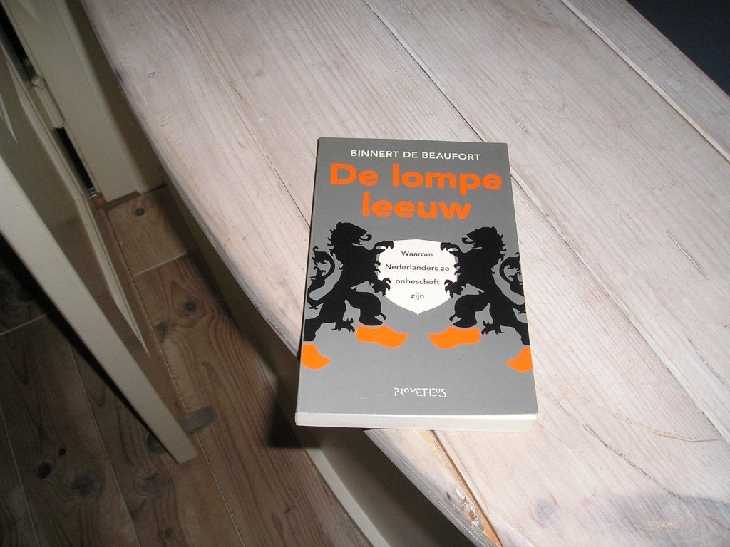 Binnert de Beaufort - De lompe leeuw, Ophalen of Verzenden, Gelezen, Binnert de Beaufort
