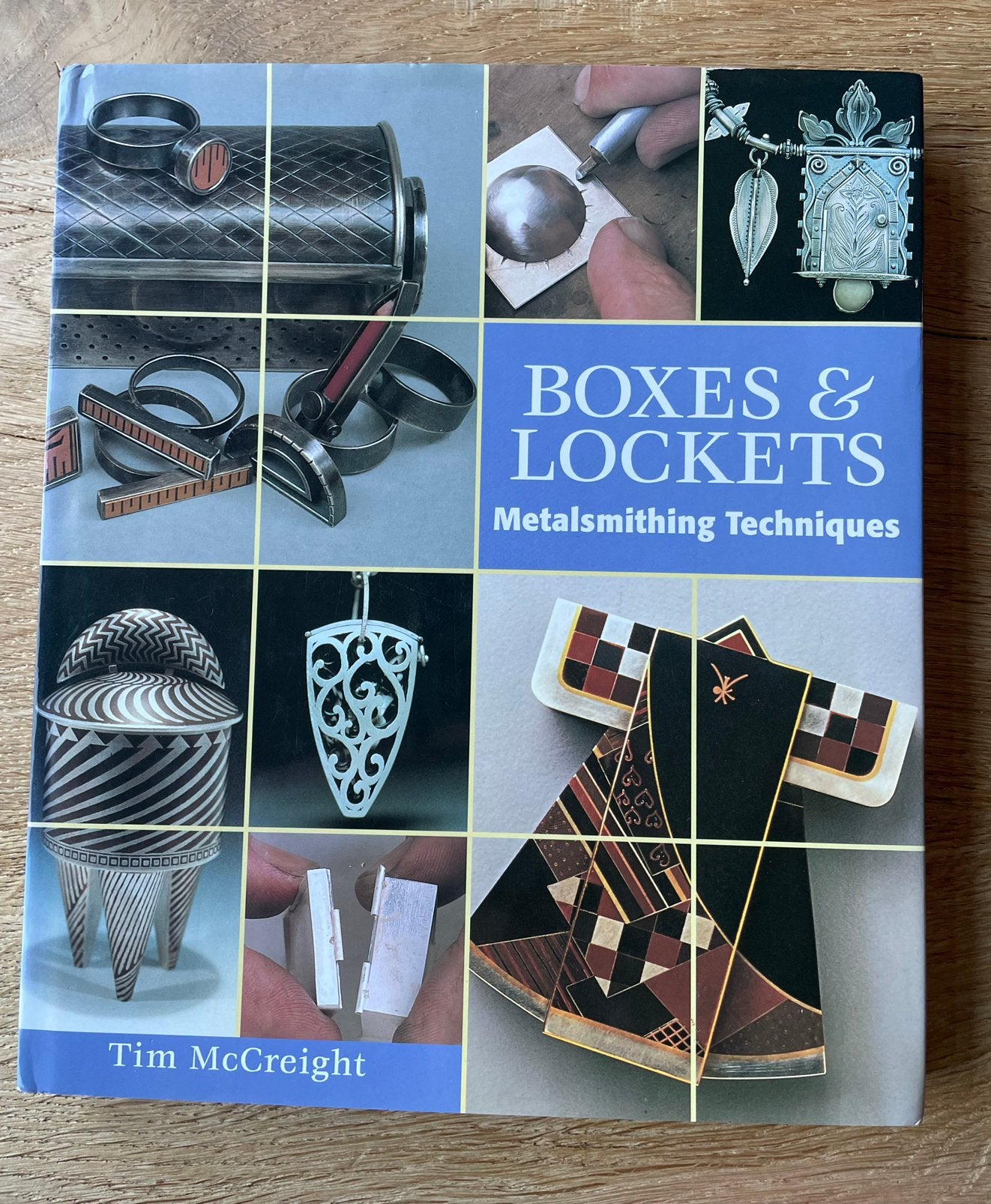 Boek: Boxes & Lockets - Metalsmithing Techniques, Boeken, Hobby en Vrije tijd, Gelezen, Sieraden maken, Ophalen of Verzenden