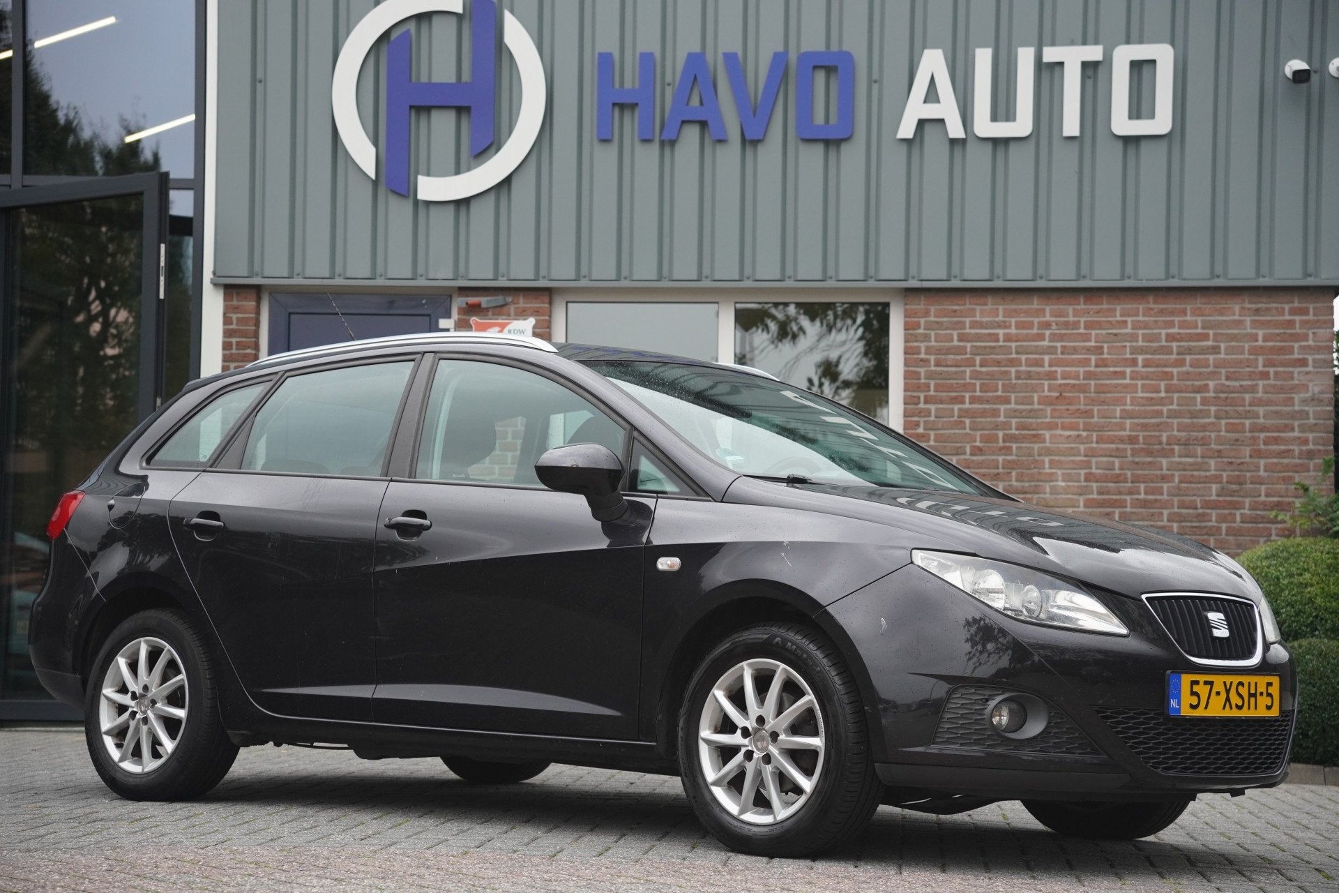 SEAT Ibiza ST 1.2 TSI Sport, AIRCO, TREKHAAK, CRUISE CONTROL, Auto's, Voorwielaandrijving, Euro 5, Stof, Zwart