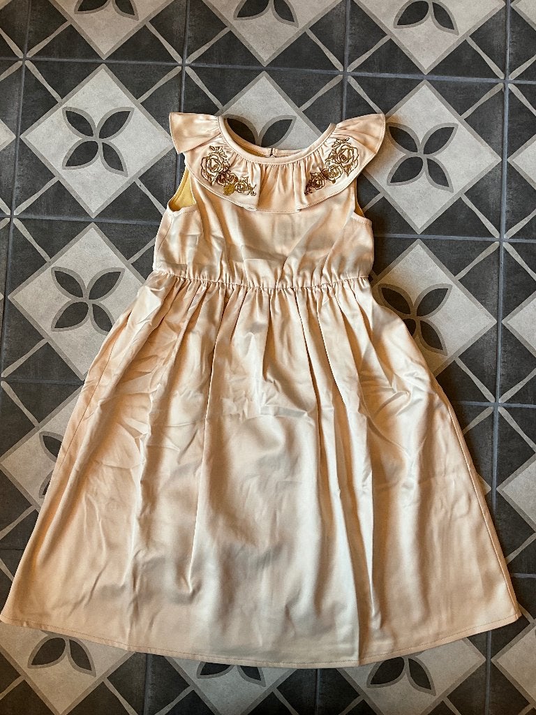 Jurk van disney Belle  maat 98, Jurk van disney Belle  maat 98, Nieuw, Ophalen of Verzenden, REGINA