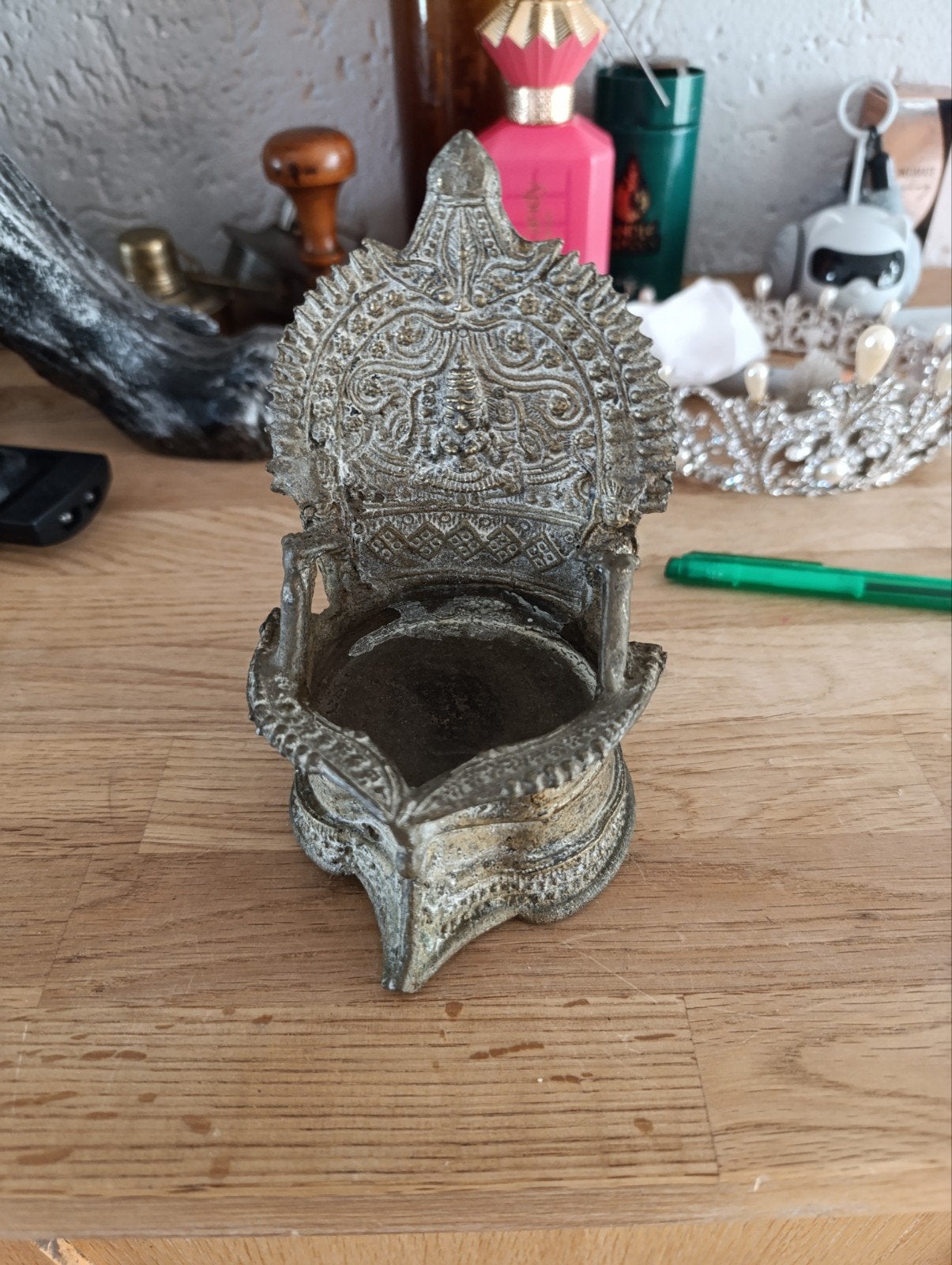 Traditionele Indiase Gajalakshmi Deepam olielamp, Ophalen of Verzenden