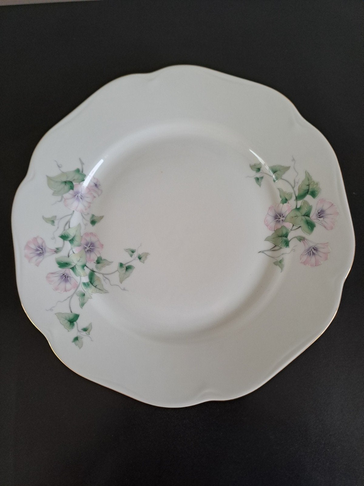 Bohemia Karlovarsky Porseleinen Bord met Bloemen, Antiek en Kunst, Ophalen of Verzenden