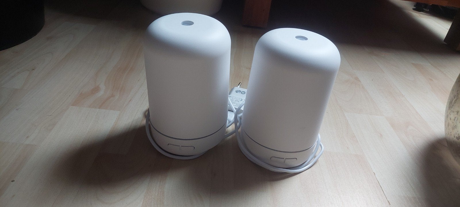 Set van 2 aroma diffusers / luchtbevochtigers, Ophalen of Verzenden, Zo goed als nieuw, Luchtbevochtiger