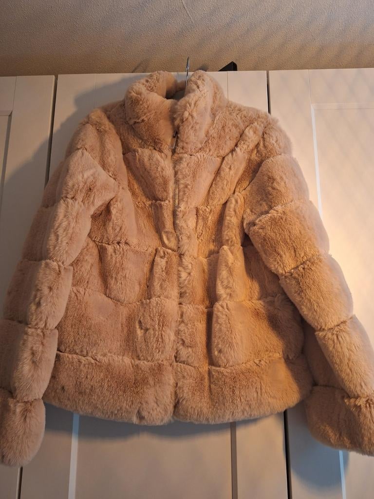 Super leuke warme dames Jas, Kleding | Dames, Jassen | Winter, Ophalen of Verzenden, Zo goed als nieuw, Maat 38/40 (M), Roze