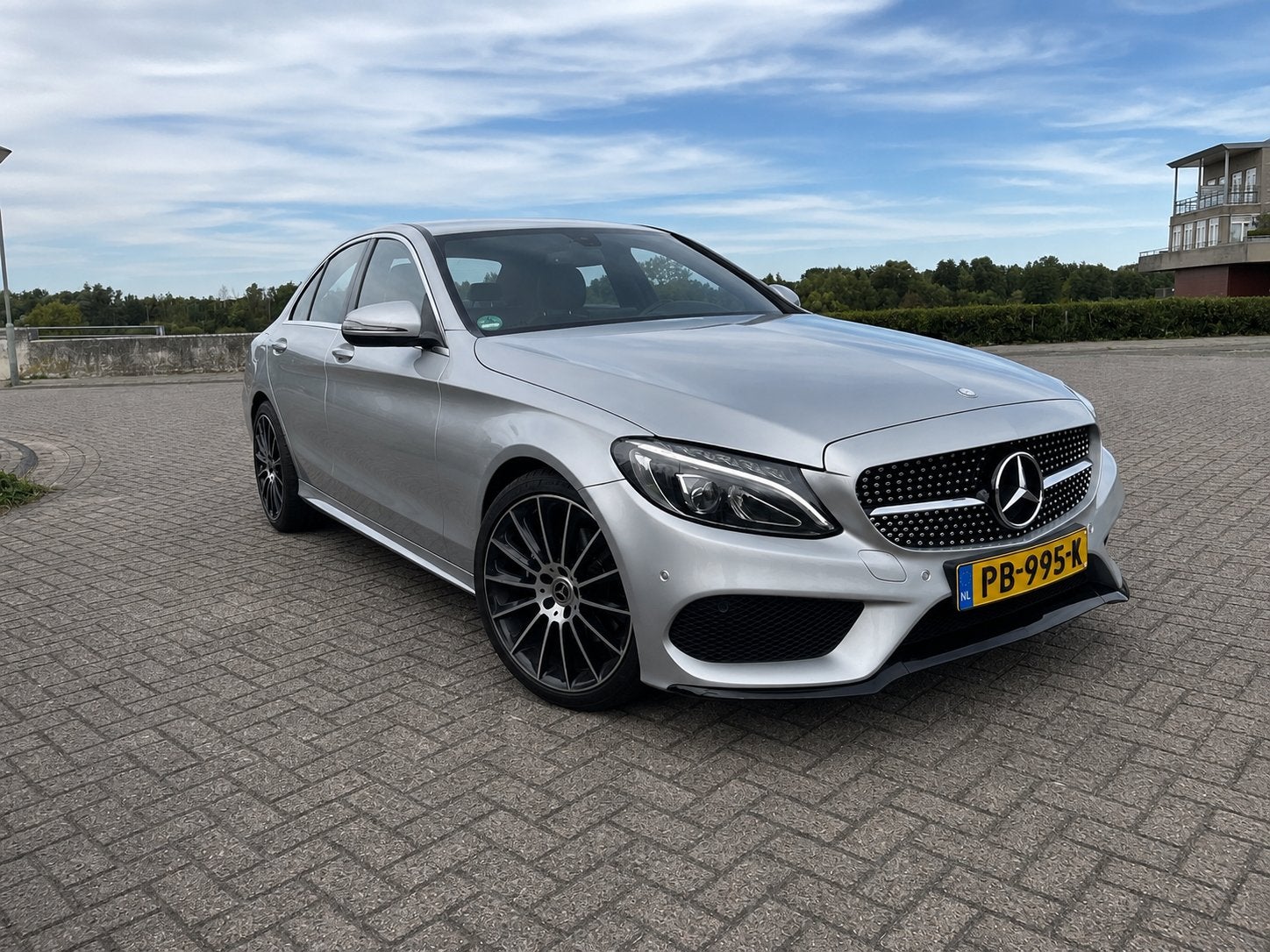 Mercedes-Benz C180 1.6 AMG pakket, Automaat, 1800 kg, Zwart, Particulier