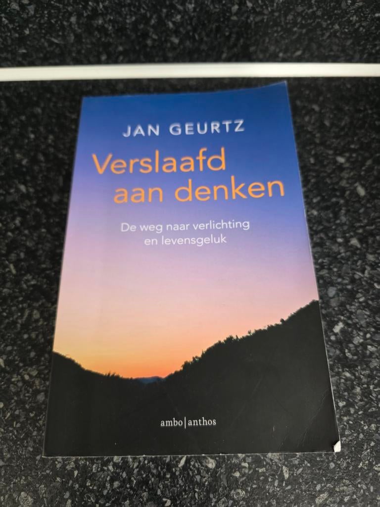 Verslaafd aan denken - Jan Geurtz (Zo goed als nieuw), Ophalen of Verzenden, Zo goed als nieuw, Jan Geurtz, Nederland