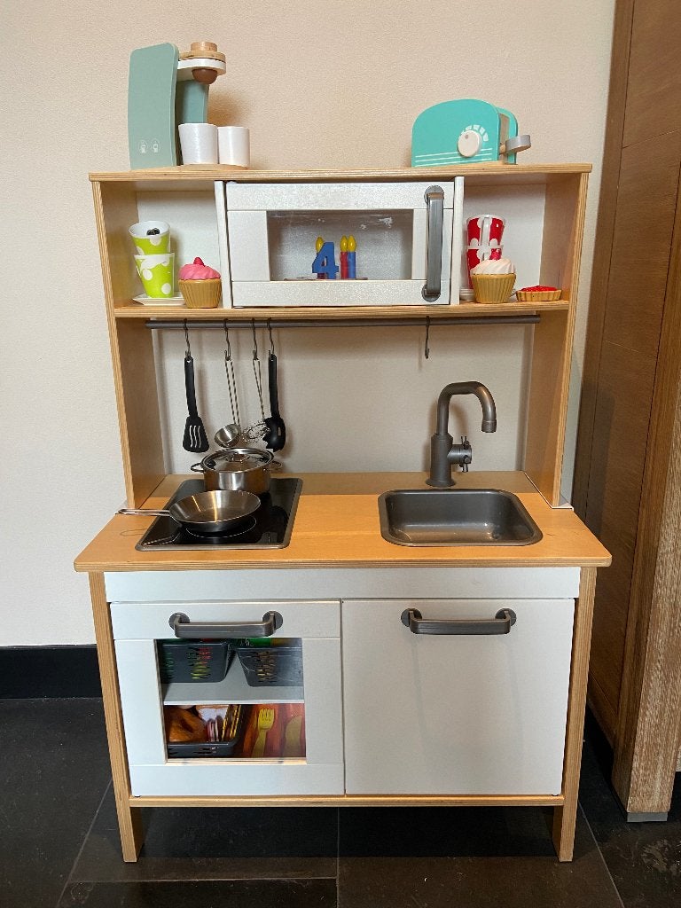 Keukentje IKEA met keukenspullen, Ophalen, Gebruikt, Hout, Speelkeuken