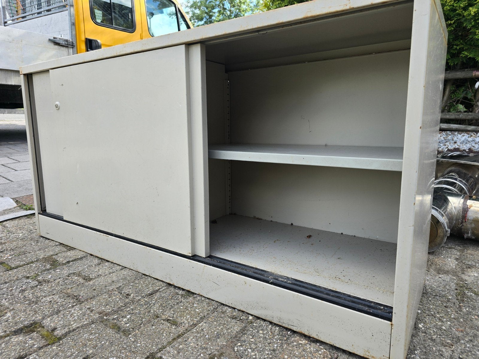 3 stuks stalen schuifdeurkast. Beetje optische roest..., Ophalen of Verzenden