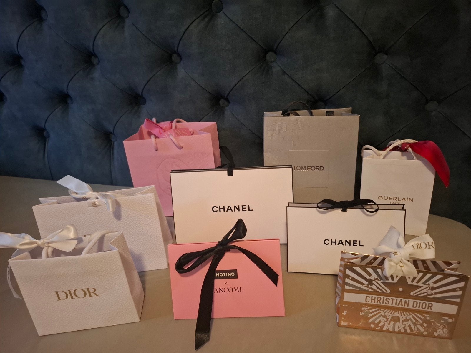 Luxe Designer Cadeauverpakkingen - Chanel, Dior, Tom Ford, Ophalen of Verzenden, Zo goed als nieuw