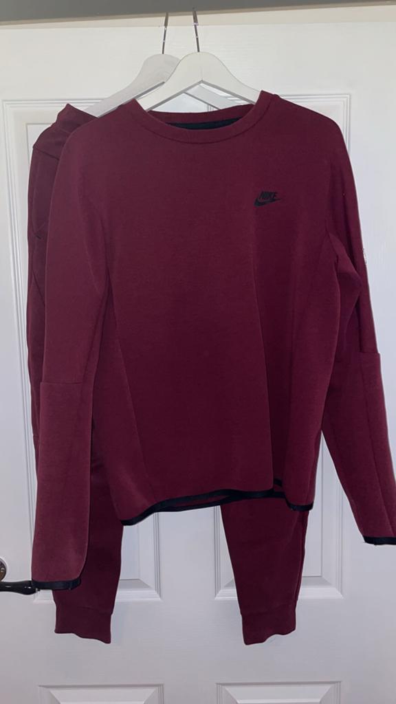 Nike tech fleece trainingspak, Ophalen of Verzenden, Zo goed als nieuw