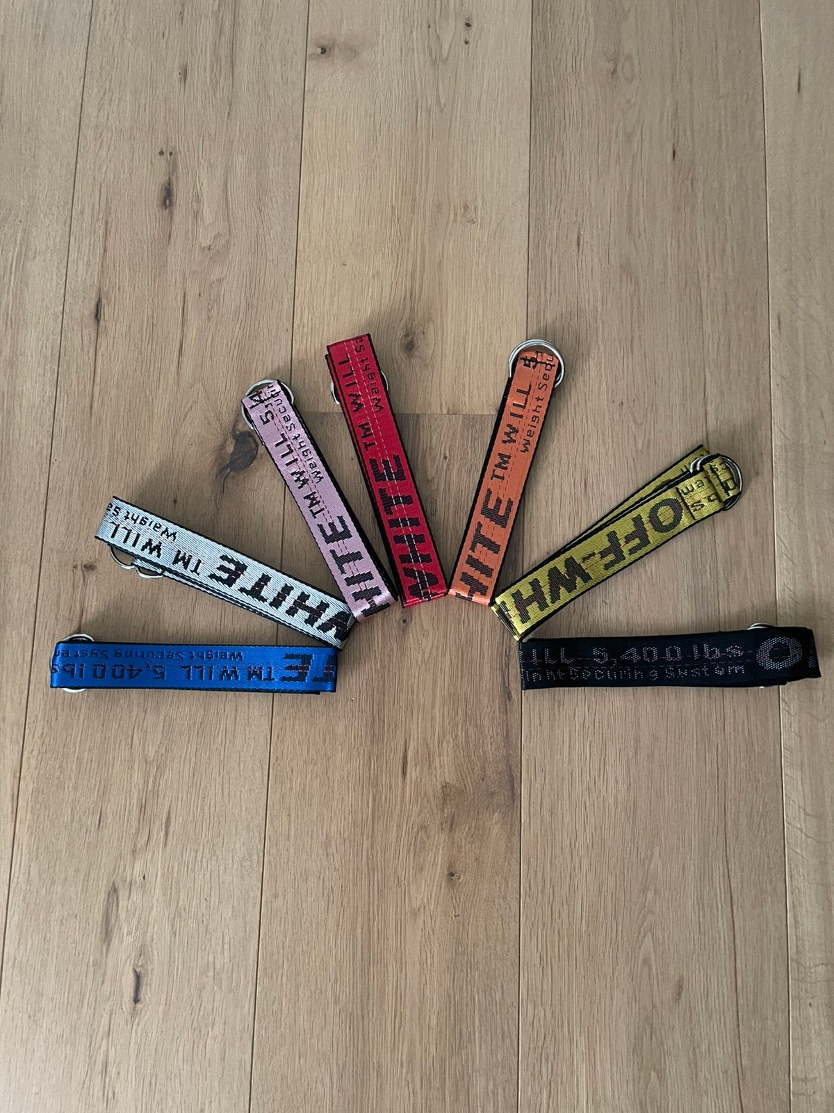 Off-white zadelriemen nieuw!, Ophalen of Verzenden