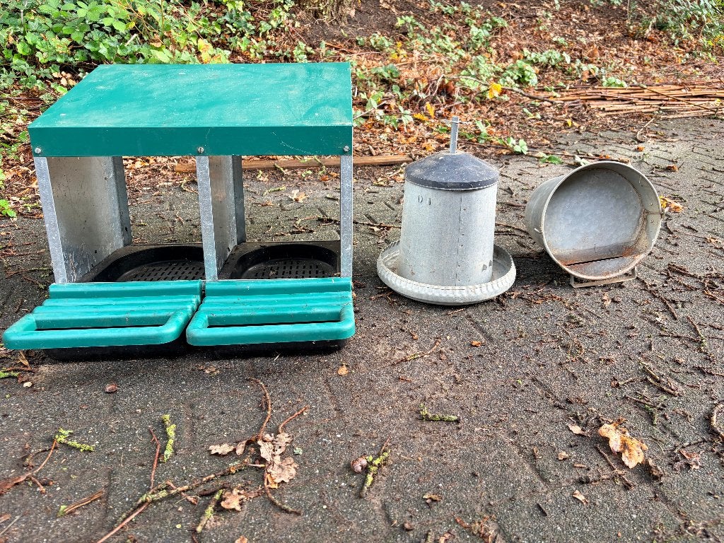 Broednest dubbel etc, Dieren en Toebehoren, Ophalen, Gebruikt, Drinken en Voederen