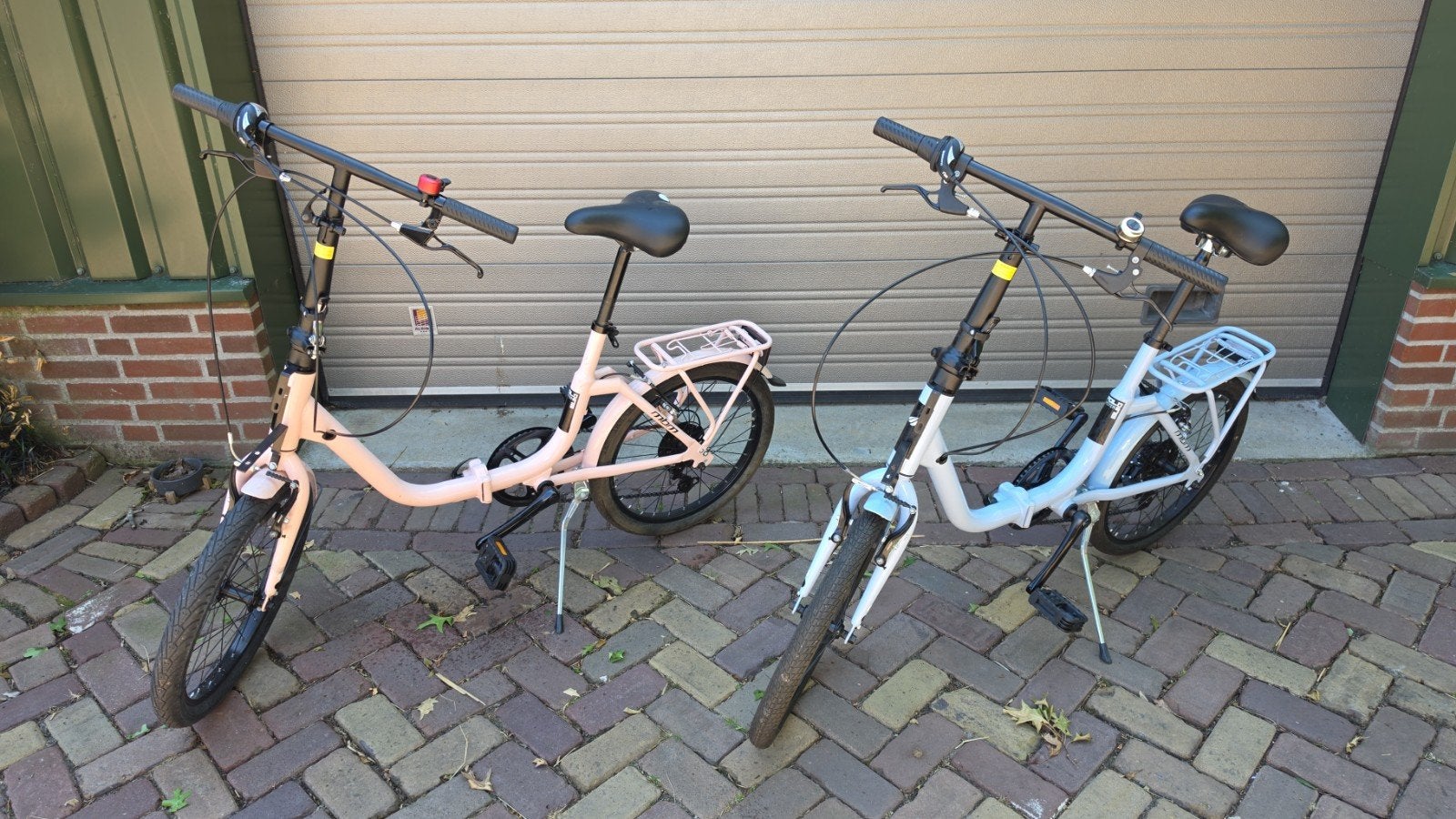 2 vouwfietsen blauw en roze, Fietsen en Brommers, Fietsen | Vouwfietsen, Ophalen of Verzenden