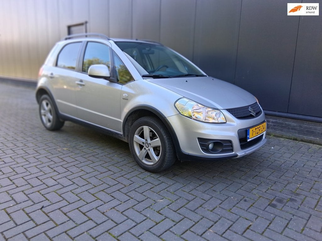 Suzuki SX4 1.9 Diesel Exclusive 4 wheel drive / 76579 k.m., Auto's, Voorwielaandrijving, 4 cilinders, Verwarmde buitenspiegels