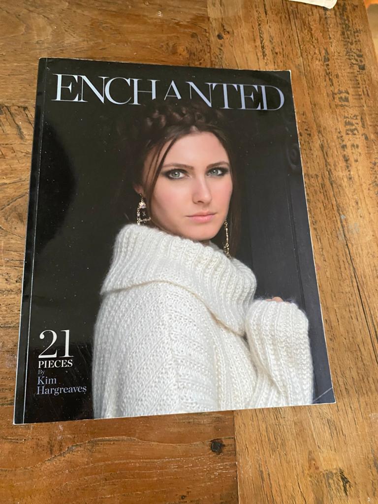 Knitting book -  Enchanted by Kim Hargreaves -, Ophalen of Verzenden, Zo goed als nieuw, Breien, Patroon of Boek