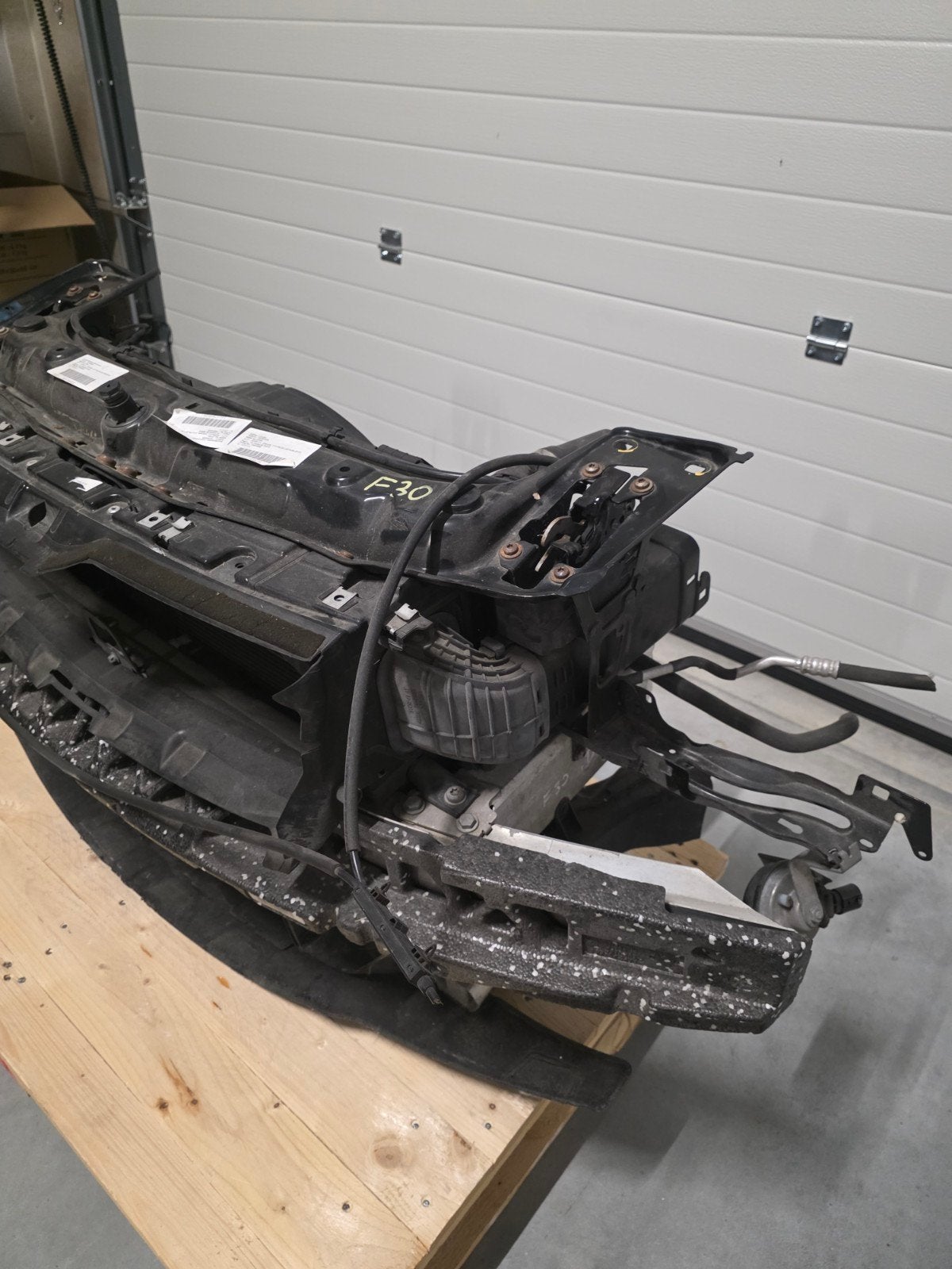 BMW F30 F31 335d N57 Compleet Voorfront Koelerpakket + Radar, Ophalen, Gebruikt, -, Voor