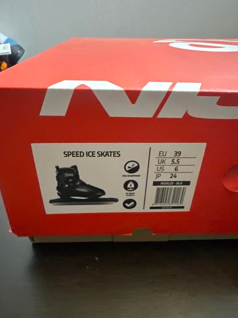 Nieuwe Nijdam Speed Ice Skates - Maat 39 met lichte schade, ., Nieuw, Ophalen of Verzenden, .