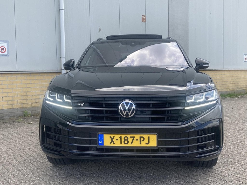 Volkswagen Touareg 3.0 TSi eHybrid 4MOTION R Panoramadak - L, Auto's, Automaat, 14 kWh, Gebruikt, 2995 cc