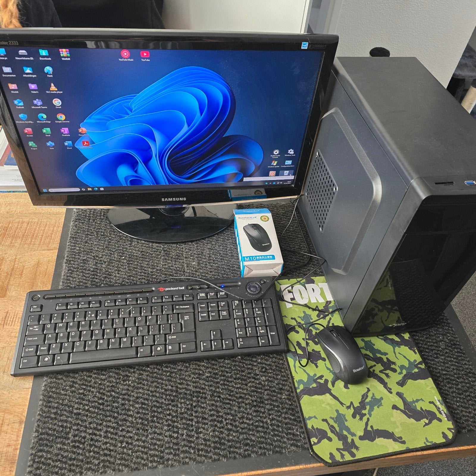 Intel Celeron J4025@2-2.8Ghz €75,-Compleet, Ophalen of Verzenden, Zo goed als nieuw, SSD