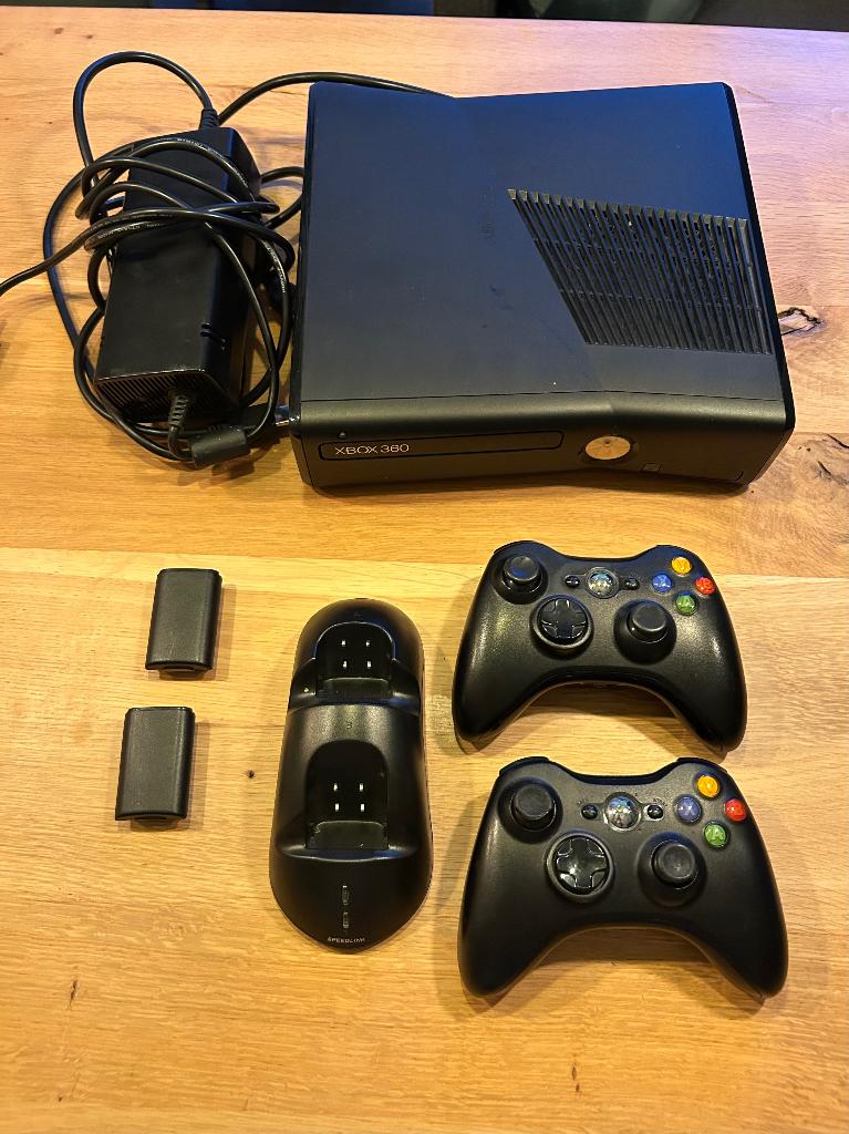 Xbox 360, Spelcomputers en Games, Gebruikt, Vanaf 18 jaar, 3 spelers of meer, Ophalen