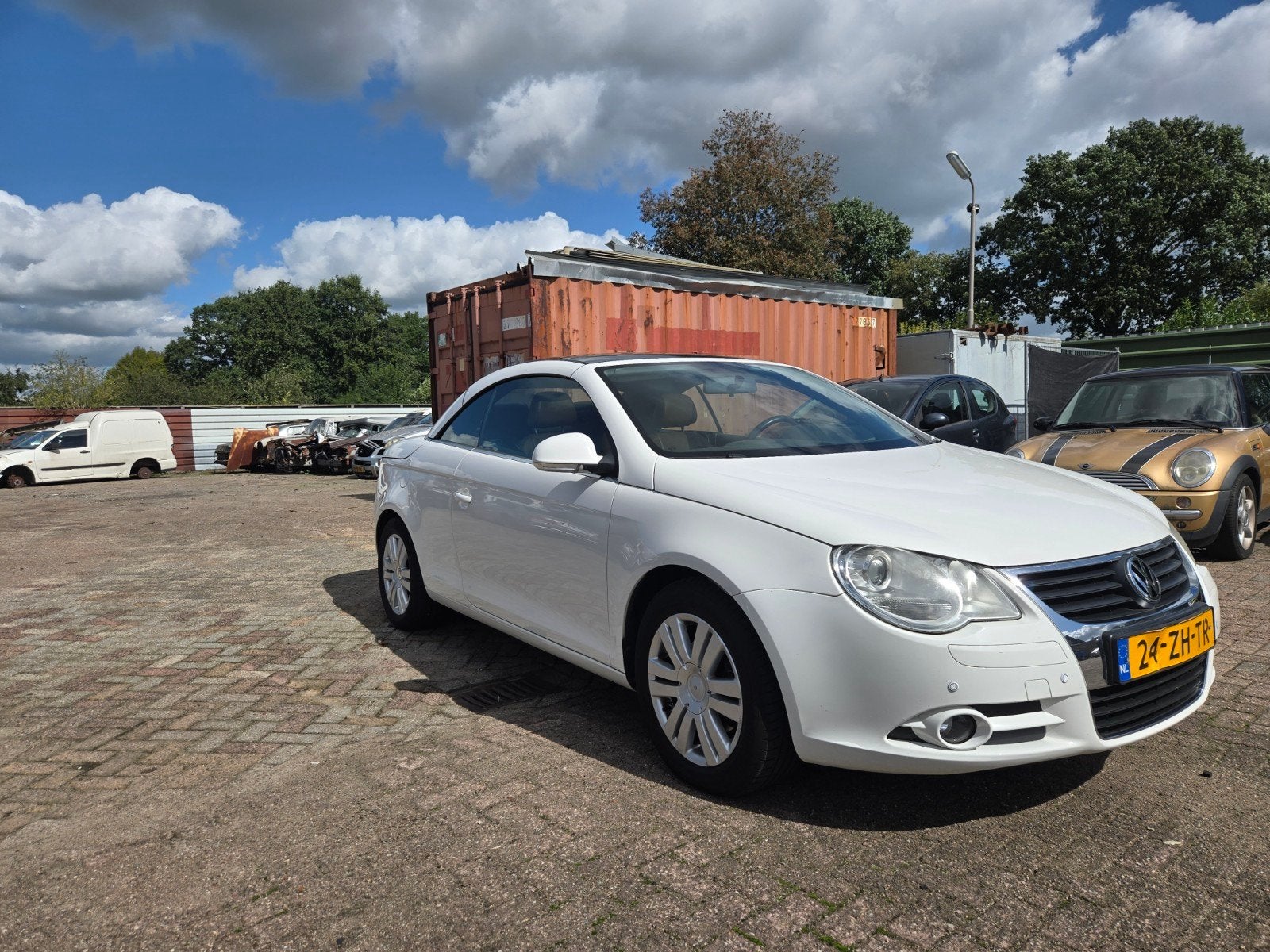 Volkswagen Eos 1.6 16V FSI 2008 Wit, 4 cilinders, Cabriolet, 4 stoelen, Wit