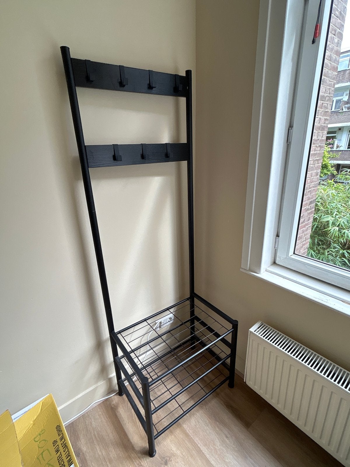 Zwarte staande kapstok met schoenenrek, Ophalen, Gebruikt, Metaal, Staande kapstok