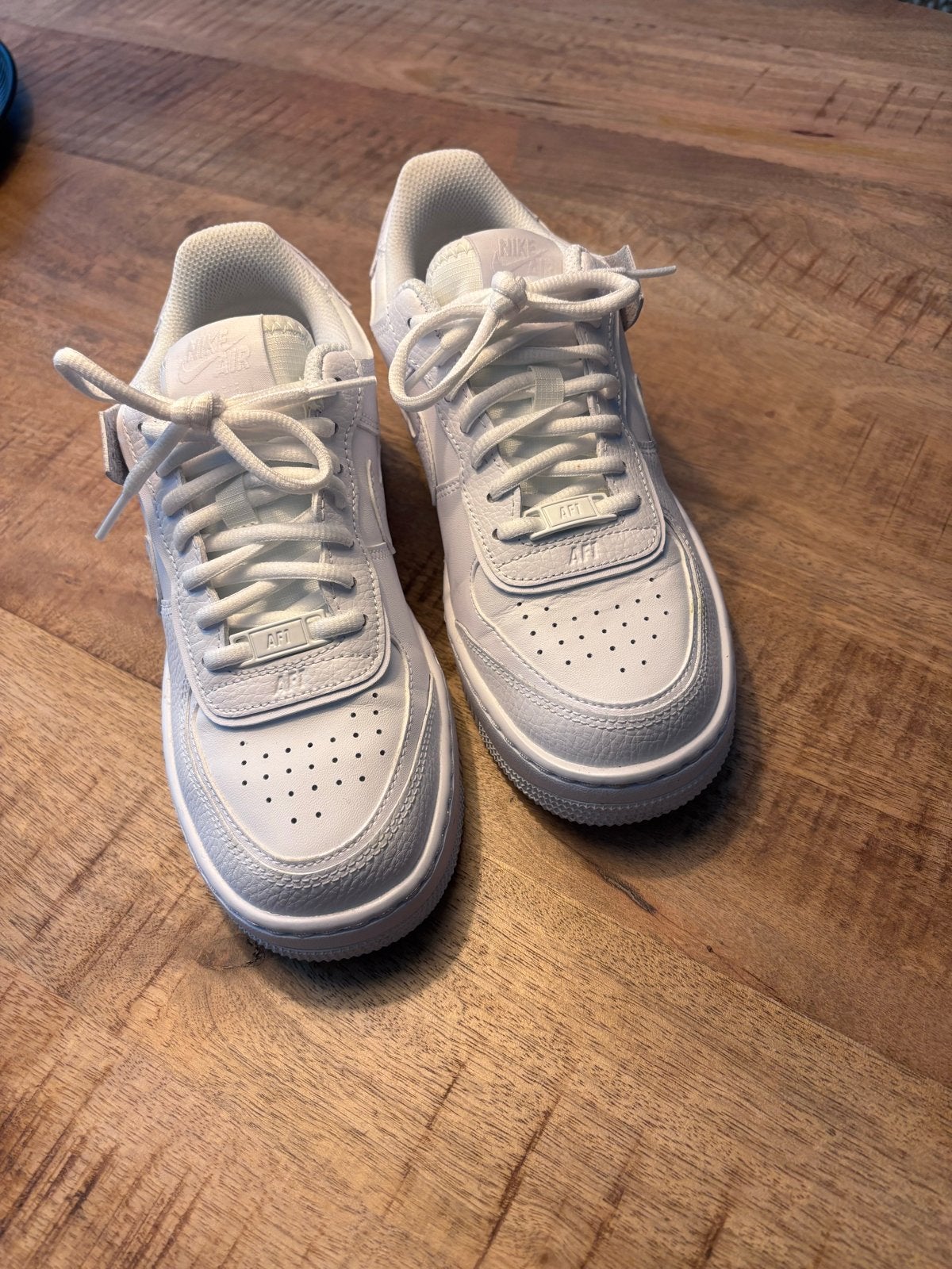 Nike Air Force 1 Shadow sneakers wit - Maat 36.5, Kleding | Dames, Schoenen, Ophalen of Verzenden, Zo goed als nieuw, Wit, Sneakers of Gympen