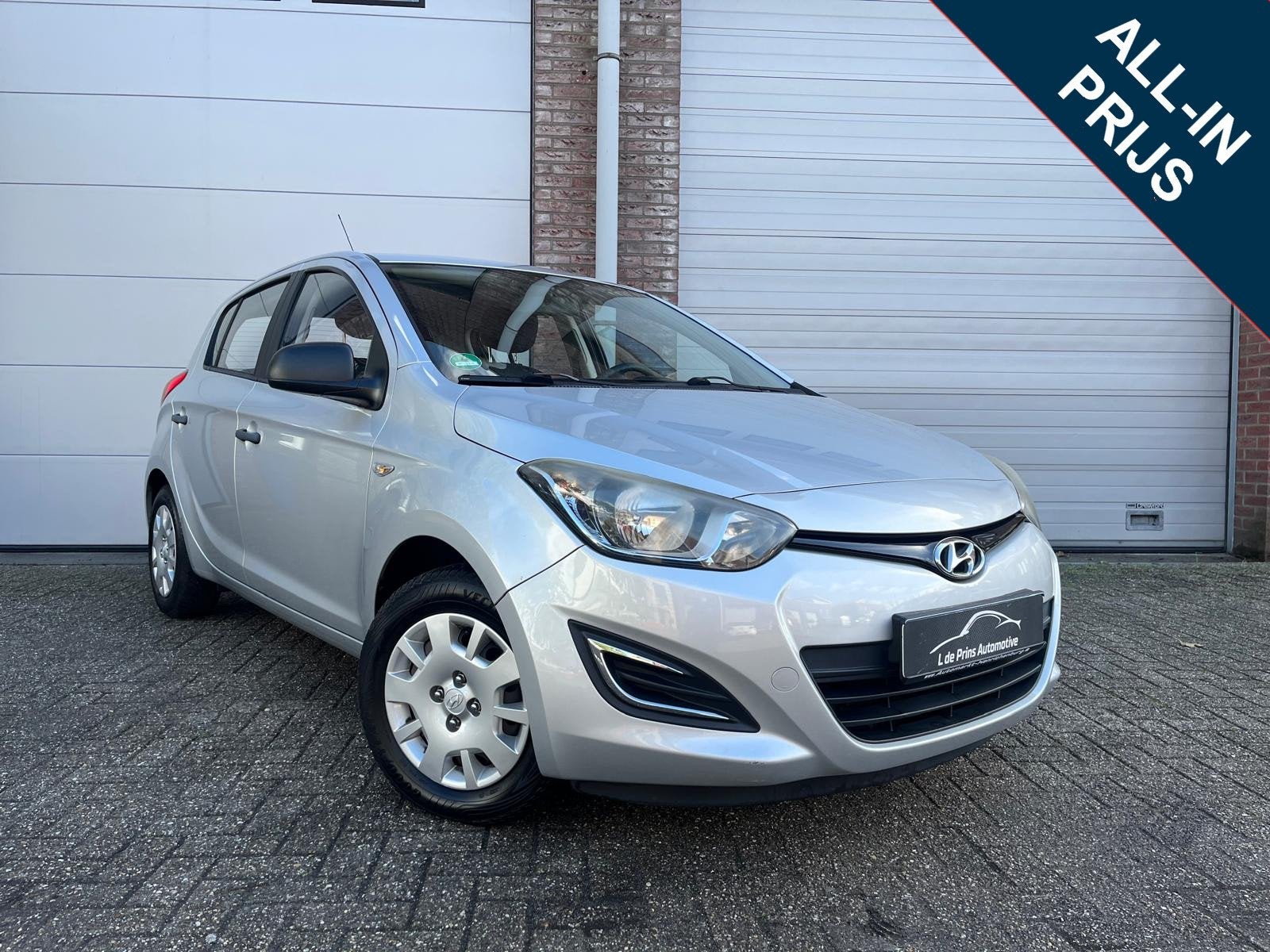 Hyundai i20 1.2i i-Drive Airco/Garantie (bj 2014), Auto's, Gebruikt, 4 cilinders, Met garantie (alle), Bedrijf