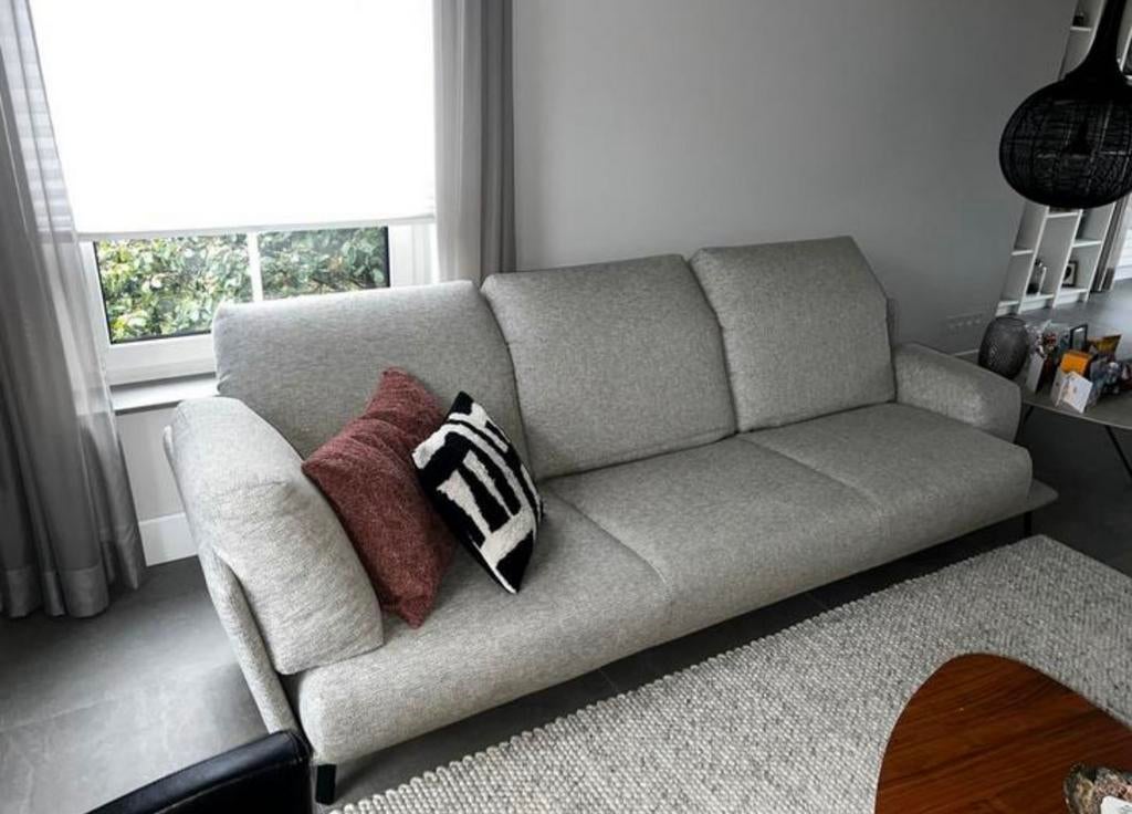 Zo goed als nieuwe Leolux Paleta design bank (evt hocker), Ophalen, 250 tot 300 cm, Design, 75 tot 100 cm