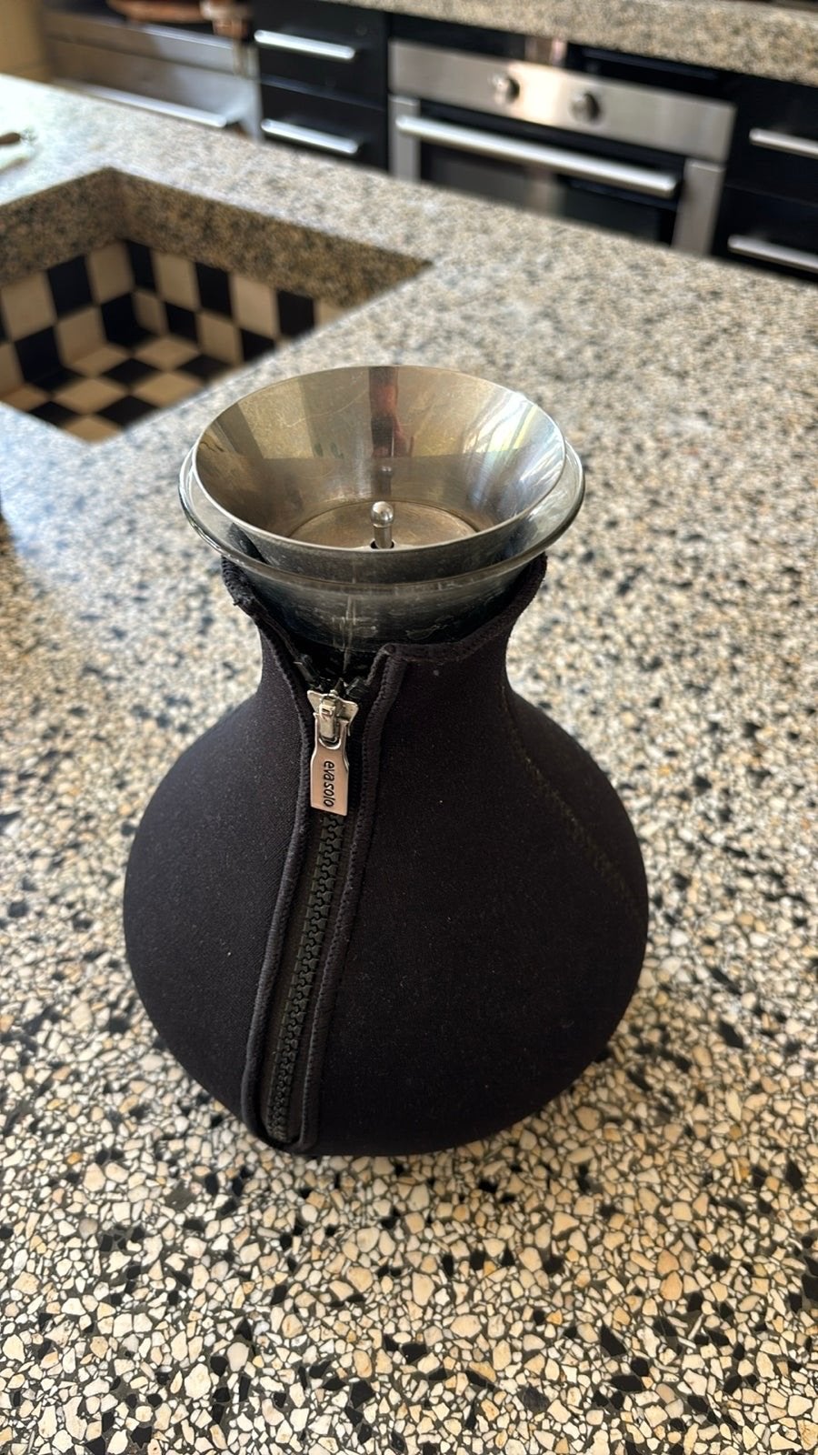 Eva Solo Theemaker met Neopreen Hoes - Zo goed als nieuw, Theepot/fluitketel, Glas, Ophalen of Verzenden, Zo goed als nieuw
