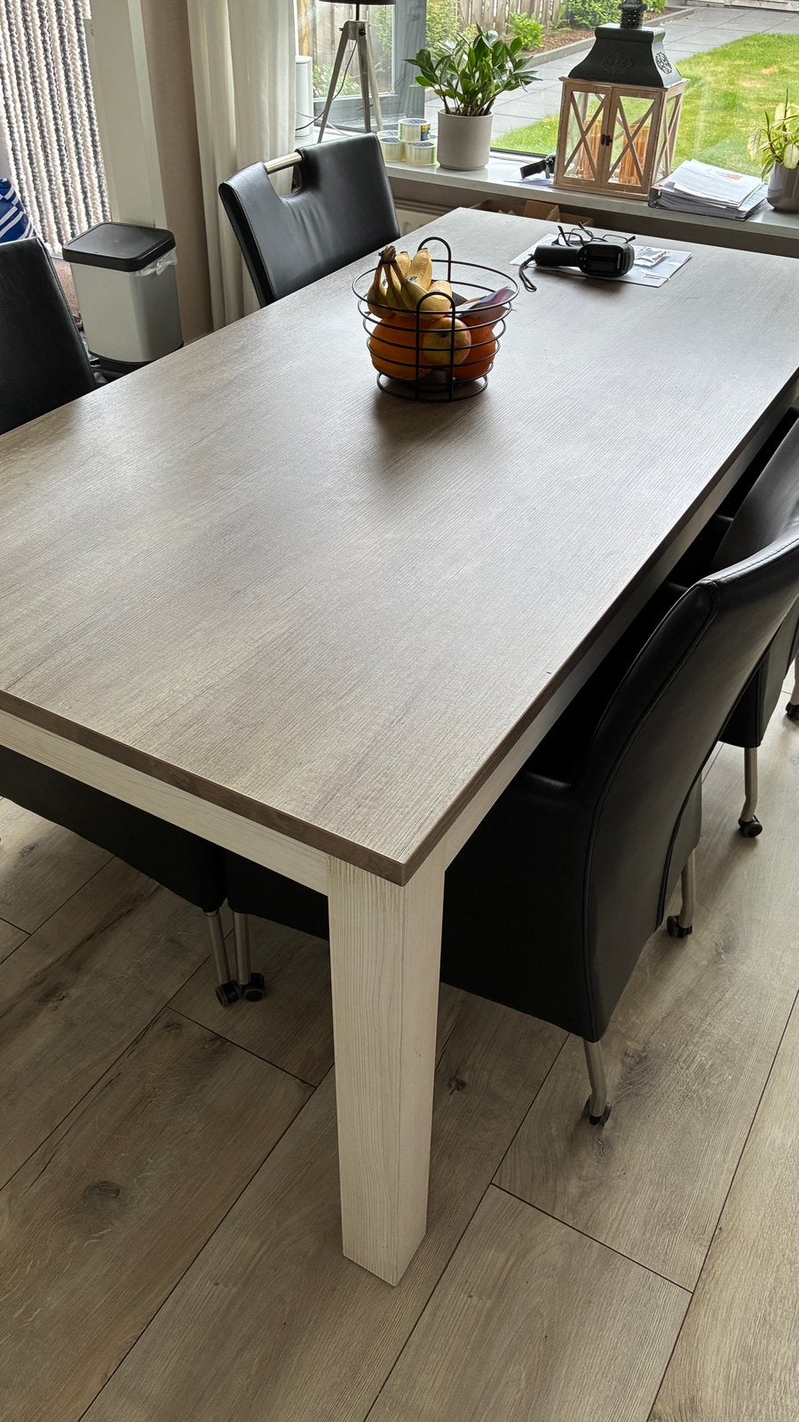 Lynn Serie Leenbakker eettafel tvkast eettafel salontafel, Ophalen