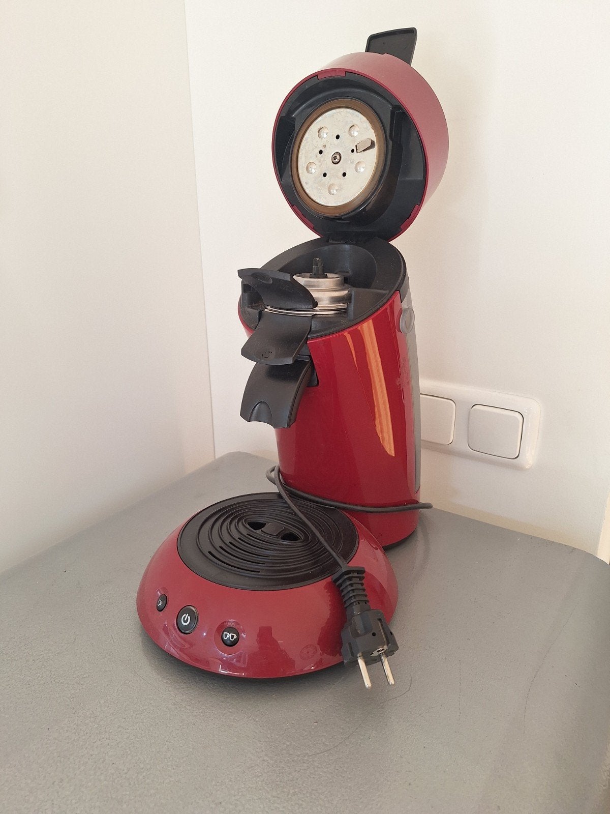 Senseo koffiezetapparaat - Rood, Witgoed en Apparatuur, Ophalen of Verzenden, Gebruikt, Overige modellen, Afneembaar waterreservoir