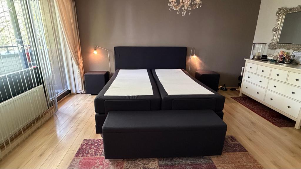 Swiss Sense bed met topper en nachtkastjes, Ophalen, Overige kleuren, 210 cm, Tweepersoons