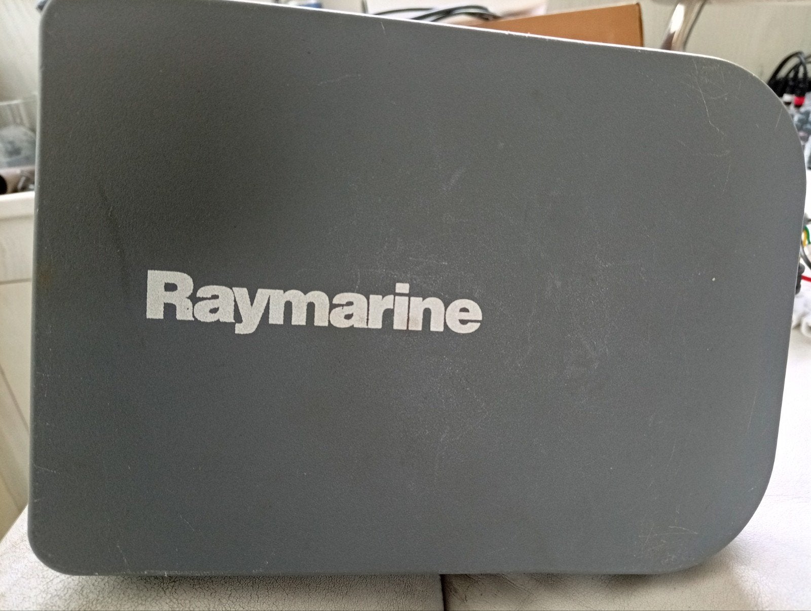 Raymarine A50D Kaartplotter/Fishfinder met Navionics Update, Watersport en Boten, Navigatiemiddelen en Scheepselektronica, Verzenden