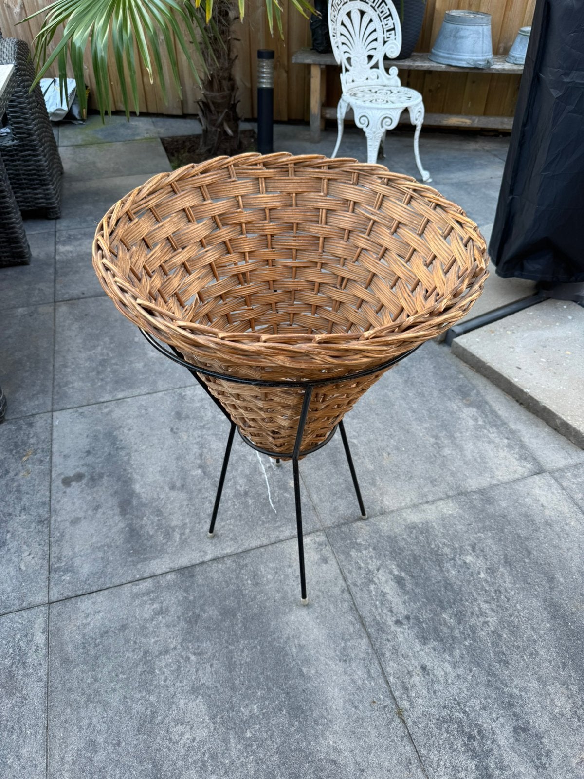 Vintage Rotan Puntmand in Metaal Frame | Jaren 60 Rohé, Ophalen, Huis en Inrichting