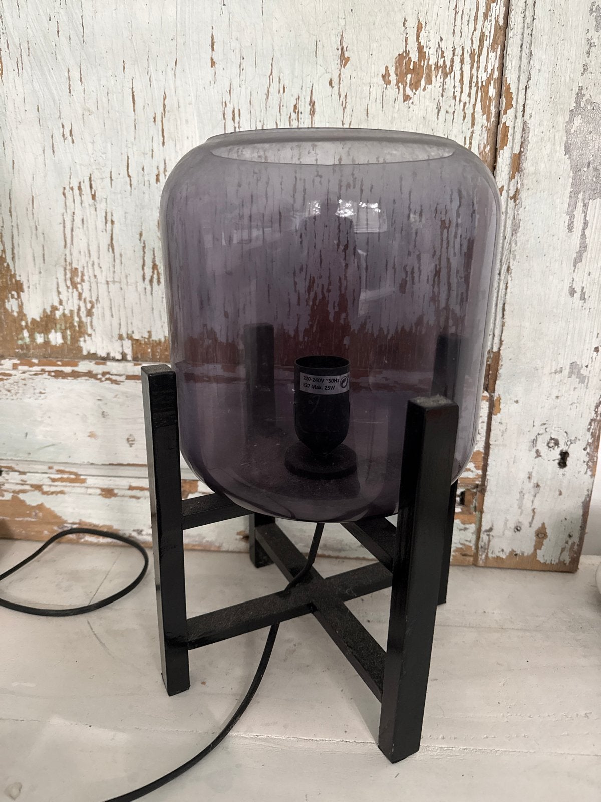 Vintage Glazen Tafellamp met Zwart Houten Voet, Gebruikt, Vintage, Paars, E27 (groot)